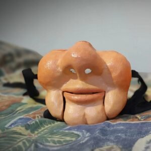 mascara de ventriloquía