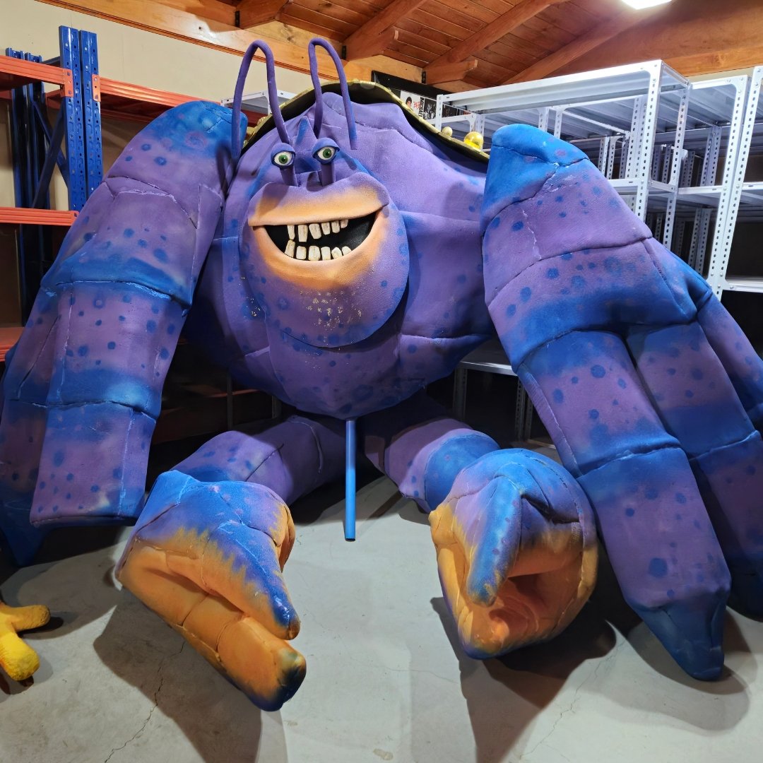 Marioneta gigante de la pelicula de moana